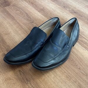 Men's Black Leather Loafers